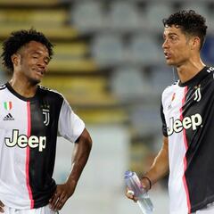 Juventus piensa en Champions: el campeón pierde ante Cagliari