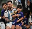 Mateo Messi causa furor: agarró la pelota en un partido e hizo esto