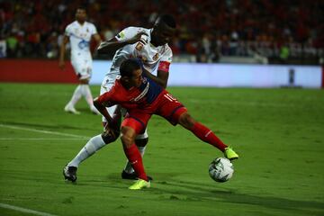 El capitán de Independiente Medellín lleva meses con un gran nivel. Asistencias, goles y una inteligencia única en el campo de juego. Con el equipo rojo está teniendo un gran comienzo de año y podría ser una buena herramienta para la Selección en una zona en la que hay dudas. 