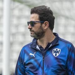 Duilio Davino sobre refuerzos: Aún no tenemos a nadie 'cerrado'