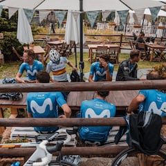 Movistar Team se prepara en los Pirineos