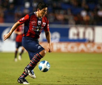 El delantero peruano militó en Atlante por un año, salió campeón de goleo en la Liga MX y en 2011 se fue para jugar en su país y Colombia. No regresó a México y se retiró en 2017. 