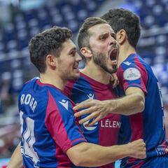 Roger impulsa al Levante