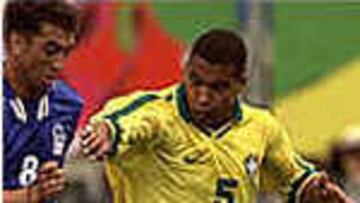 Mauro Silva se medirá ante Argentina. (EFE)