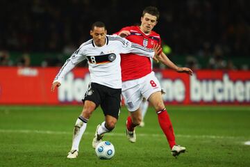 Jones debutó por el equipo nacional de Alemania el 6 de febrero de 2008 en un partido amistoso contra Austria.Jones disputó 2 encuentros amistosos más junto a los teutones antes de realizar su cambio de selección.