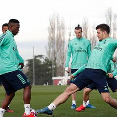 Bale o Isco, la gran duda de Zidane para medirse al City