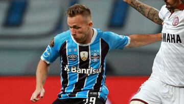 Arthur, el mediocentro brasileño del Gremio de Portoalegre.