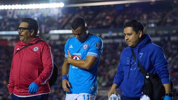 Giorgos Giakoumakis of Cruz Azul during the 13th round match between Cruz Azul and FC Juarez as part of the Liga BBVA MX, Torneo Apertura 2024 at Ciudad de los Deportes Stadium on October 23, 2024 in Mexico City, Mexico.