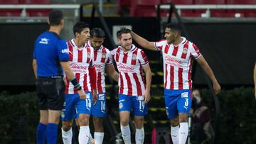 Chivas clinch playoff spot with decisive victory over Necaxa