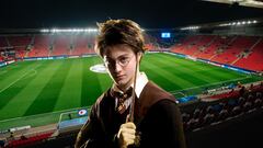 El Slavia de Praga lo vuelve hacer: Harry Potter se cuela en las gradas para calentar el derbi