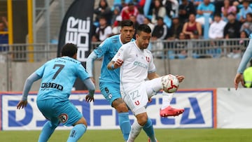 Futbol, Deportes Iquique vs Universidad de Chile.
Fecha 26, Campeonato Nacional 2024.
El jugador de Universidad de Chile Matias Zaldivia disputa el balon contra Steffan Pino de Deportes Iquique durante el partido de primera division disputado en el estadio Tierra de Campeones de Iquique, Chile.
29/09/2024
Alex Diaz/Photosport
Soccer, Deportes Iquique vs Universidad de Chile.
Date 26, National Championship 2024.
Universidad de Chile's player Matias Zaldivia disputes the ball against Steffan Pino of Deportes Iquique during the first division match played at the Tierra de Campeones stadium in Iquique, Chile.
29/09/2024
Alex Diaz/Photosport