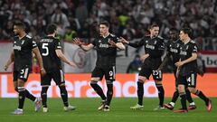 Juventus' Serbian forward Dusan Vlahovic (C) celebrates scoring his team's first goal during the UEFA Europa League Group Last 16 Second Leg football match between SC Freiburg and Juventus Turin in Freiburg, on March 16, 2023. (Photo by CHRISTOF STACHE / AFP) (Photo by CHRISTOF STACHE/AFP via Getty Images)