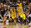 Kobe Bryant se desinfla tras el descanso y los Lakers tropiezan