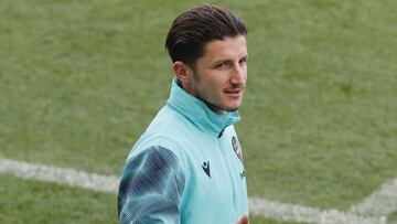 01/04/21
ENTRENAMIENTO DEL LEVANTE UD - ENNIS BARDHI