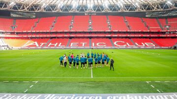 Los leones se han entrenado este viernes en San Mam&eacute;s a puerta cerrada.