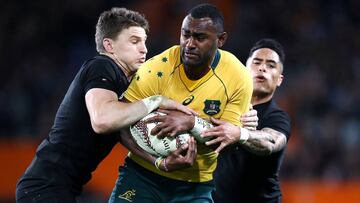 Los All Blacks sudan para batir a una resucitada Australia (35-29)