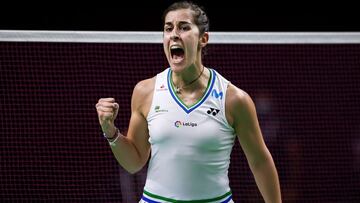 Carolina Marín celebra su victoria ante Se Young-An en el Toyota Thailand Open de Bangkok.