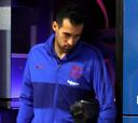 Sergio Busquets, fuera del once del Clásico por indisposición