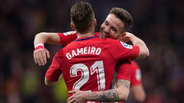 Sa&uacute;l felicita a Gameiro por su gol al Depor, que supuso la victoria del Atl&eacute;tico. 