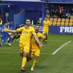 Juan Muñoz da la victoria al Alcorcón desde los 11 metros