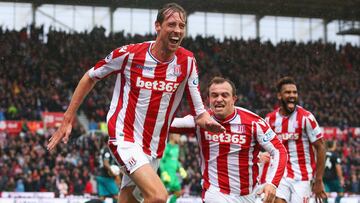 Crouch, del Stoke City, tras marcar un tanto.