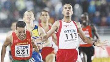 <b>A POR TODO. </b>Rashid Ramzi (113) ganando la final de los 1.500 metros. Hoy aspira a otro título.