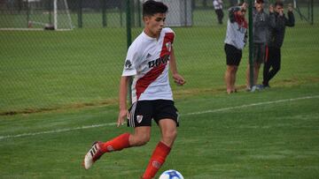 River recibiría dinero de Villarreal por Geralnik