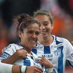 El color y la pasión del Pachuca vs Chivas Femenil en imágenes