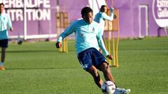 24/10/22 ENTRENAMIENTO DEL VALLADOLID 
GONZALO PLATA