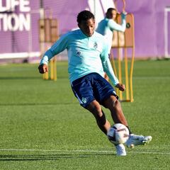 Gonzalo Plata apunta al Bernabéu
