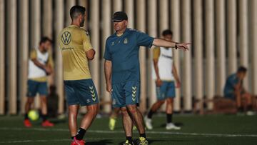 Mel: “Estaría haciendo el tonto si no pienso en ganar el derbi”