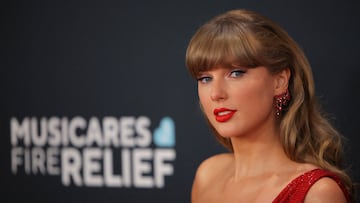 Grammy-winning singer-songwriter Taylor Swift has announced that she is to release the 12th studio album of her career.