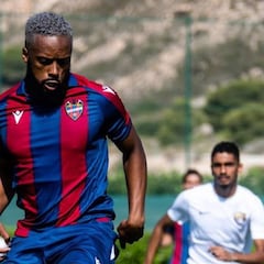 Hernani decanta el bolo ante el Al Ain