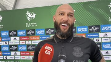 Tim Howard: "James Rodríguez es un mago"