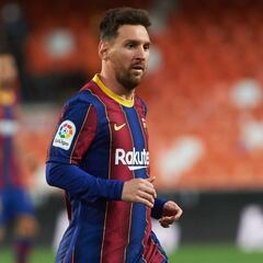 Messi se dispara con 28 goles y evita la tarjeta