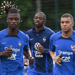 Francia y Brasil continúan creciendo en el vestidor del Real Madrid