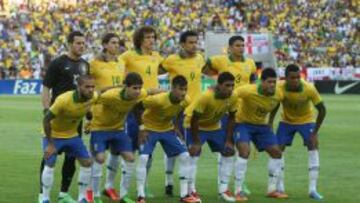 El once de Brasil que disputó de inicio el pasado domingo un amistoso ante Inglaterra en Maracaná.