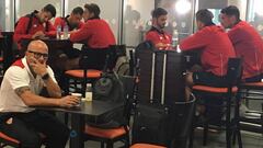 Argentina negocia con Sampaoli para compartirlo con Sevilla