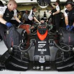 McLaren to go into testing with new Honda 2016 motor