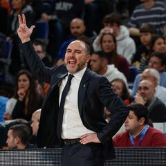 Chus Mateo: “El Bayern va a intentar apurar sus opciones de play in”