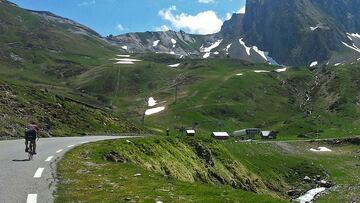 Muere una niña española de 14 años tras caer por un barranco en el Pirineo francés