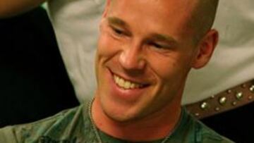 Patrik Antonius, tenis y poker