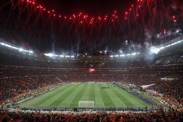 El 2010 será sin duda recordado por ser el año en el que la Selección Española de fútbol conquistó por primera vez un Mundial. Fue en la Copa del Mundo de Sudáfrica, y la final se jugó contra Holanda. En nuestra memoria siempre estará ese minuto 116 en el