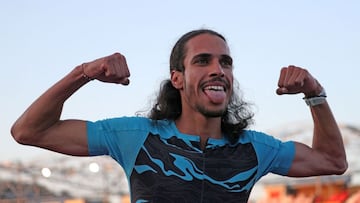 Spain&#039;s Mohamed Katir celebrates winning the Men&#039;s 3000m final during the Diamond league British Grand Prix athletics event at Gateshead, northeast England on July 13, 2021. (Photo by SCOTT HEPPELL / AFP)