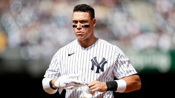 NEW YORK, NY - APRIL 23: Aaron Judge #99 of the New York Yankees reacts after lining out against the Toronto Blue Jays during the sixth inning at Yankee Stadium on April 23, 2023 in the Bronx borough of New York City. The Blue Jays won 5-1. #Photo by Adam Hunger/Getty Images) (Photo by Adam Hunger / GETTY IMAGES NORTH AMERICA / Getty Images via AFP)