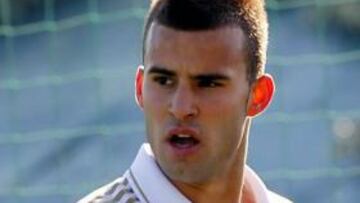 El Benfica intenta conseguir a Jesé para la próxima temporada.