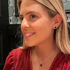 Quién es Isabel Hernáez, la discreta novia de Carlos Sainz