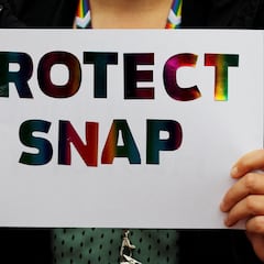 The government shutdown is officially over: When will SNAP payments resume?