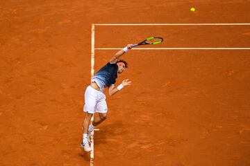 Rafael Nadal se impuso 6-3 y 6-3 sobre David Ferrer en los octavos de final del Conde de Godó de Barcelona.