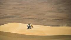 Pablo Quintanilla recupera la cima en el Rally de Abu Dhabi